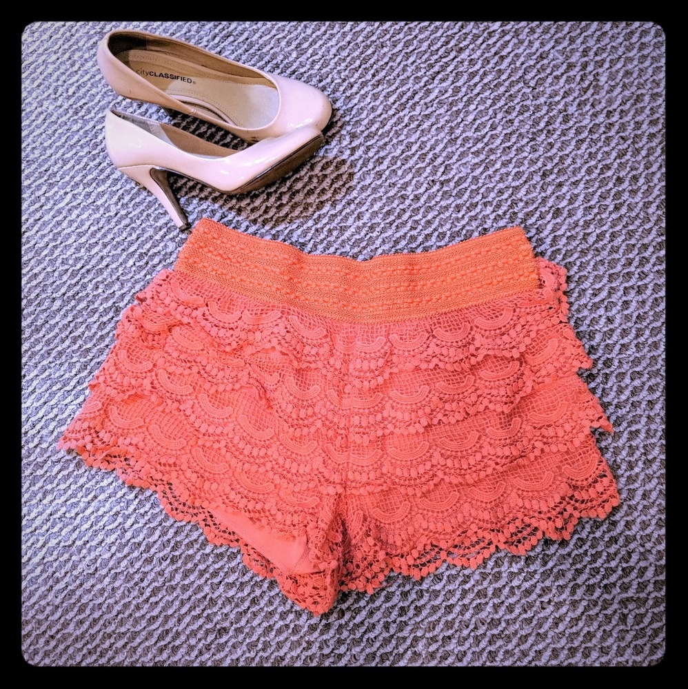 Shorts - Size large